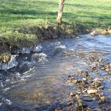 לינה וארוחת בוקר La Grande Mardelle - 